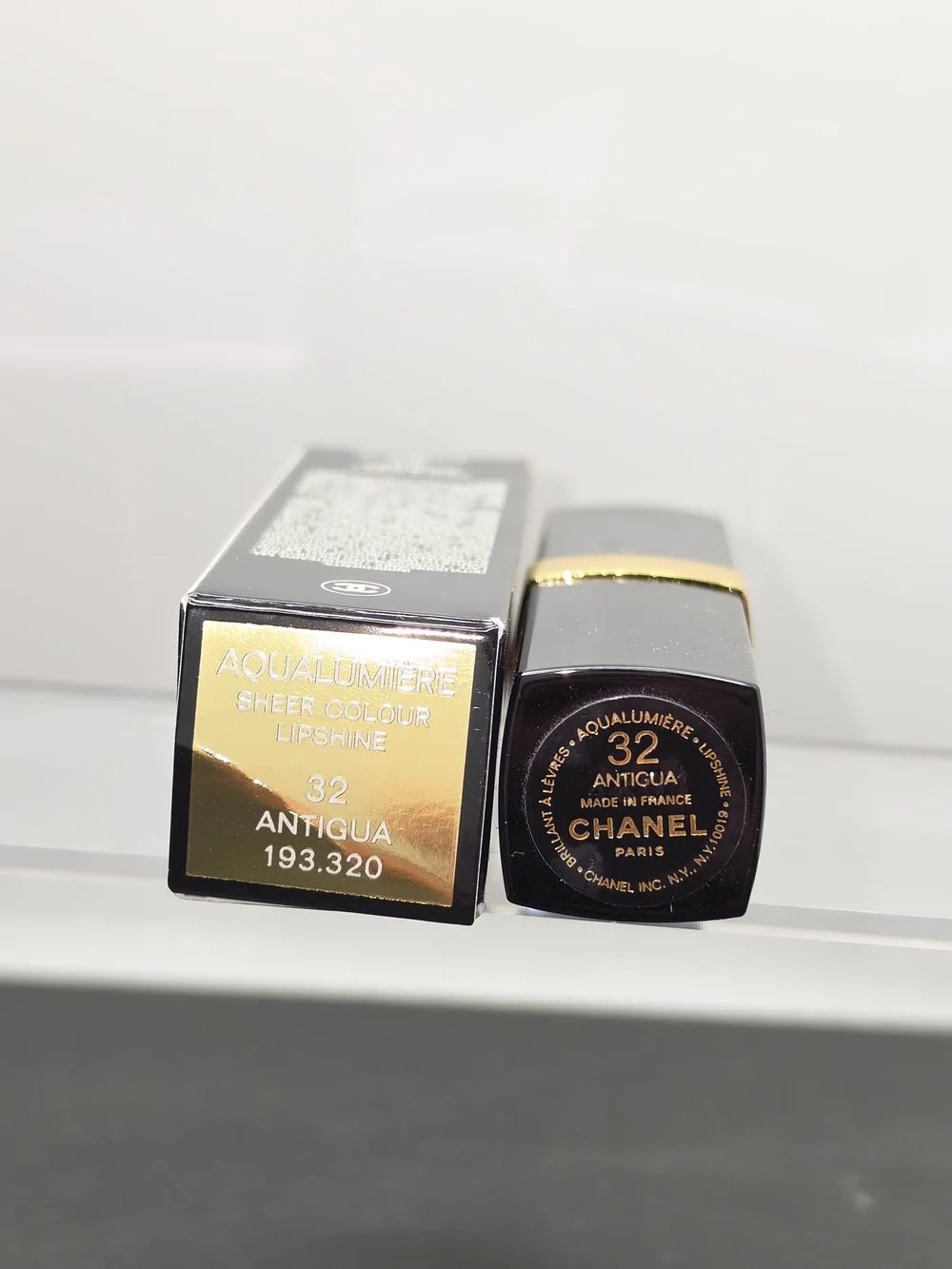 RARE!!! Chanel Aqualumière Sheer Colour Lipshine - 